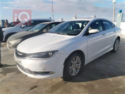 Chrysler 200